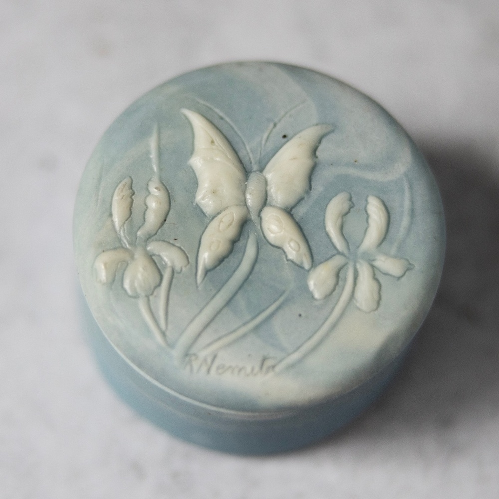 Design Gifts International Blue Round Butterfly Trinket Box Incolay Stone Signed
